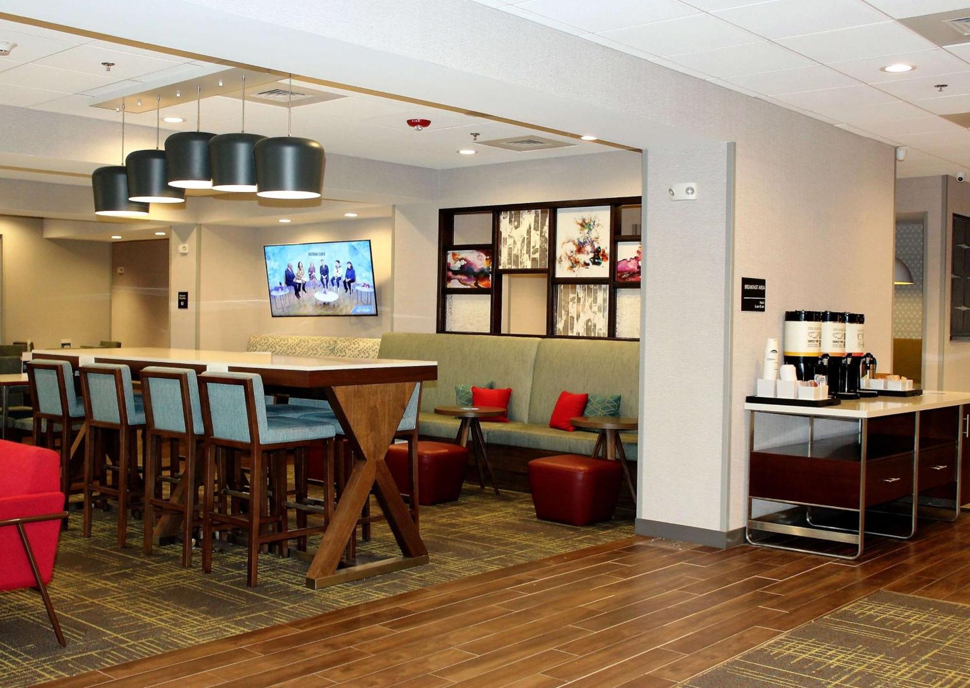 Hampton Inn Lexington Dış mekan fotoğraf